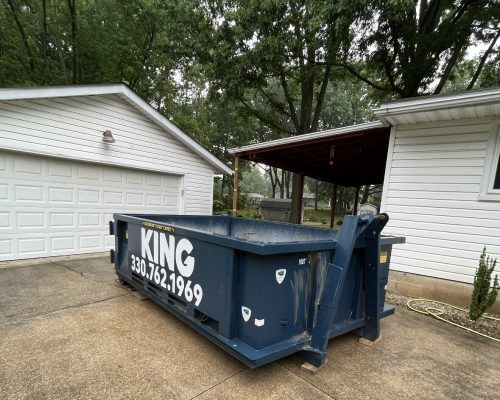 10 Yard Dumpster Rental in Akron, Ohio