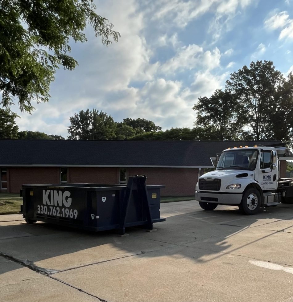 10 yard dumpster in Ravenna